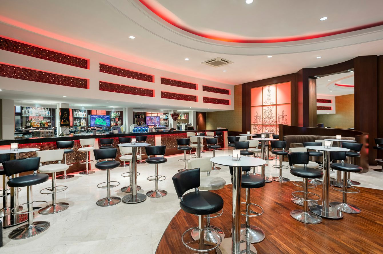 Bar