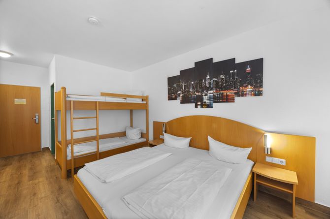 Vierbettzimmer