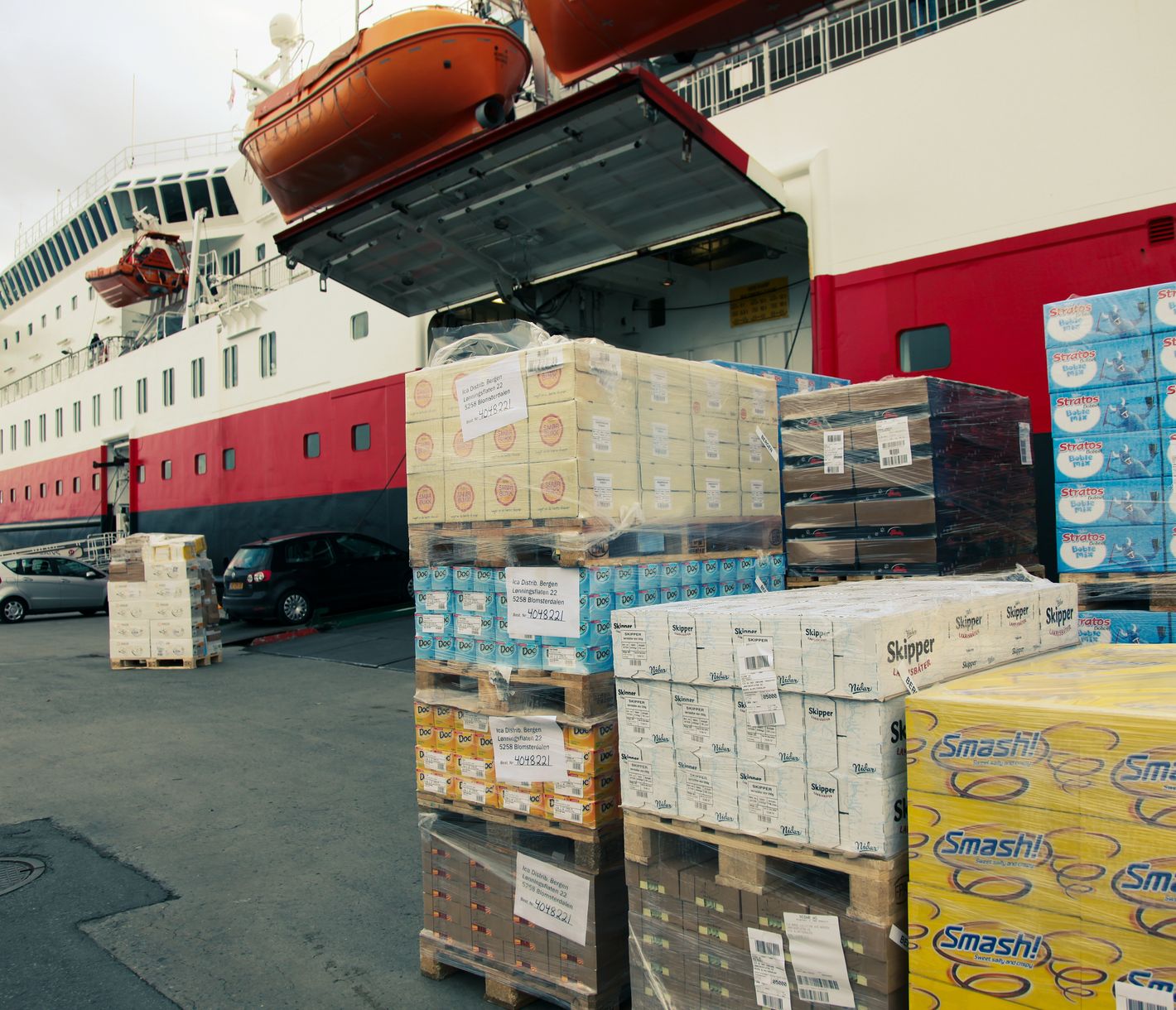 Noch heute wird neben Passagieren auch Fracht von Hafen zu Hafen transportiert.