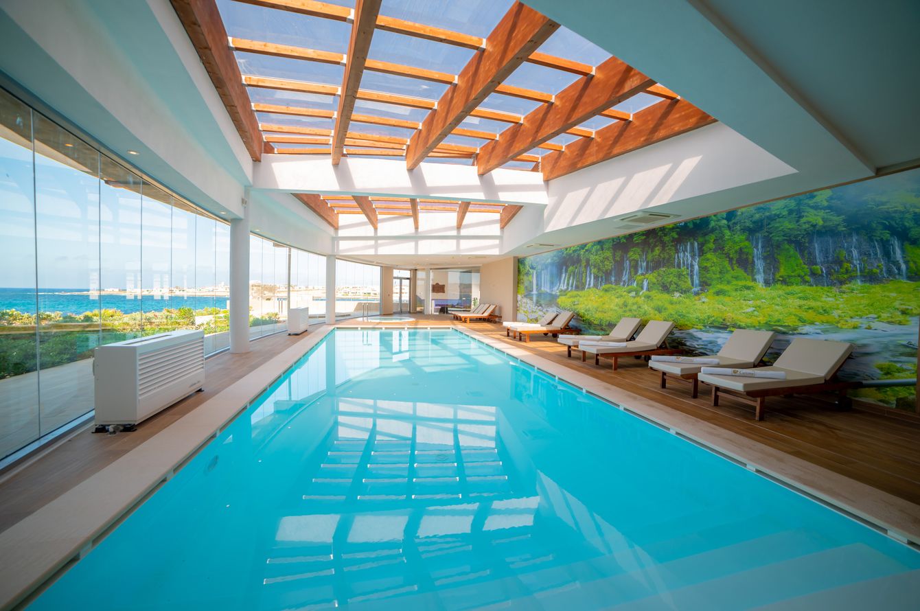 Piscine intérieur