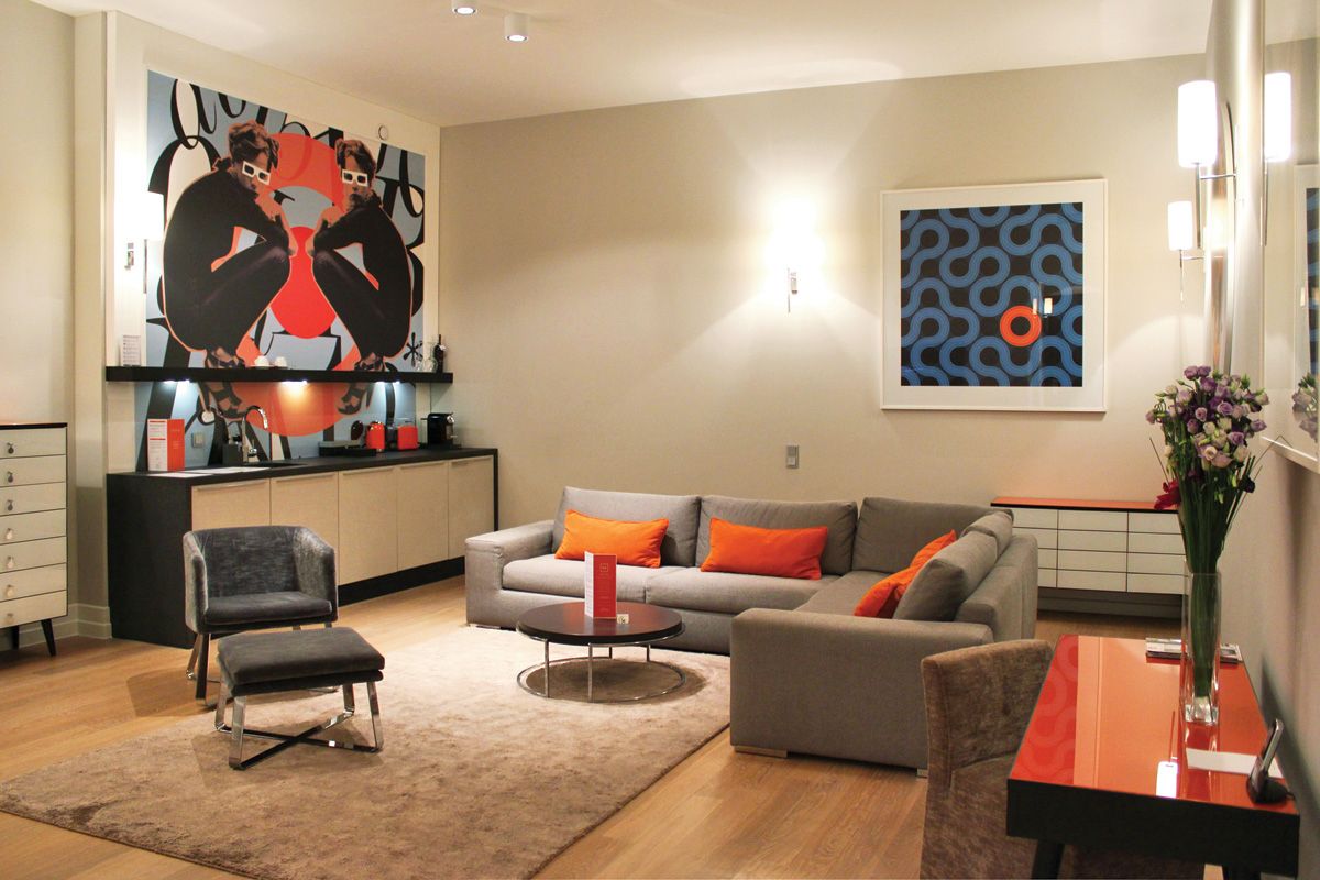 Suite