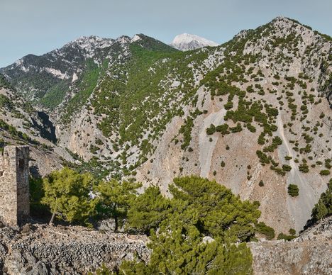 Blick auf die Festungsruinen von Agia Roumeli am Ausgang der Samaria-Schlucht