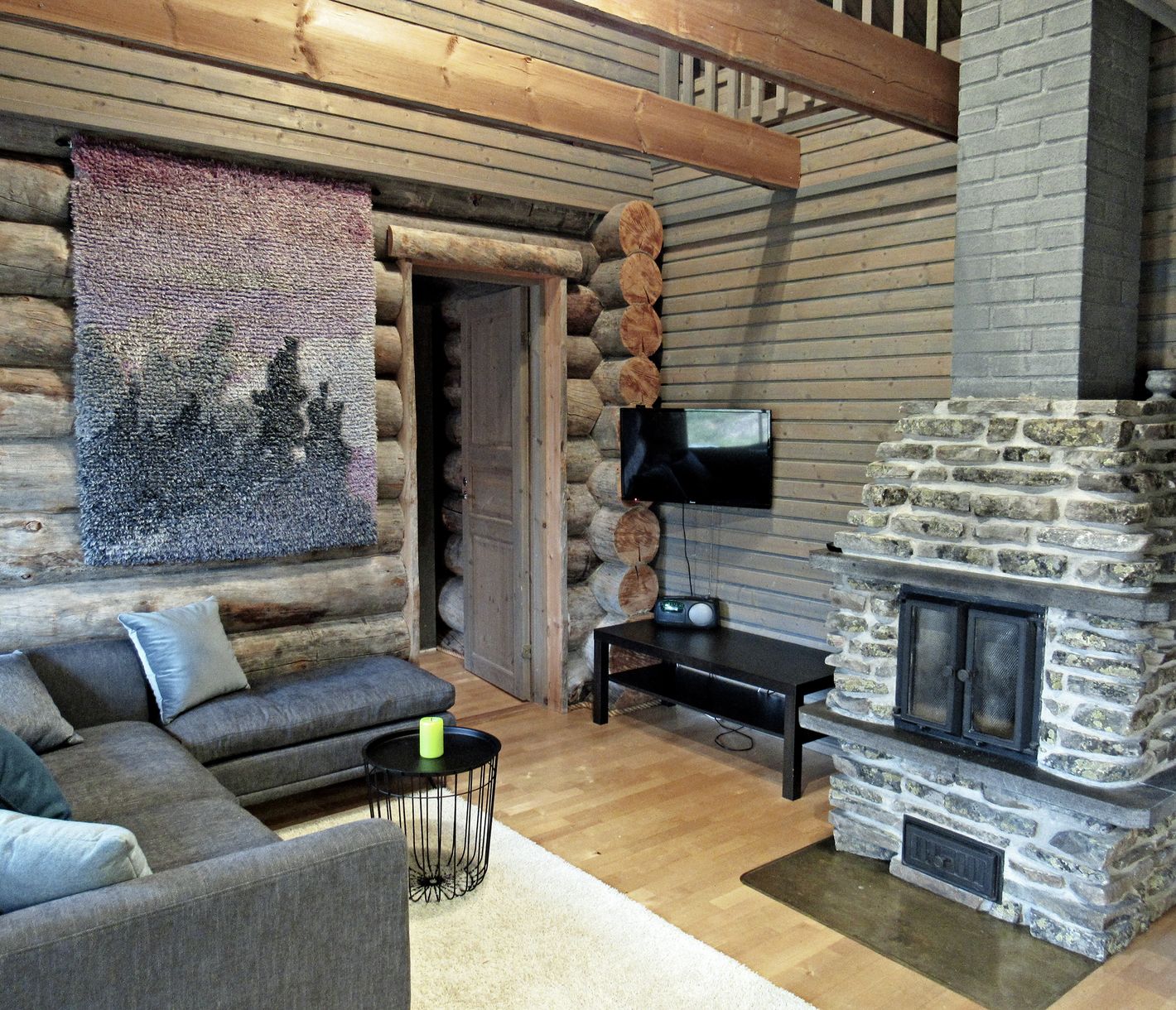 Machen Sie es sich im Wohnzimmer Ihres Blockhauses gemütlich nach der Aktivität an der frischen Luft!