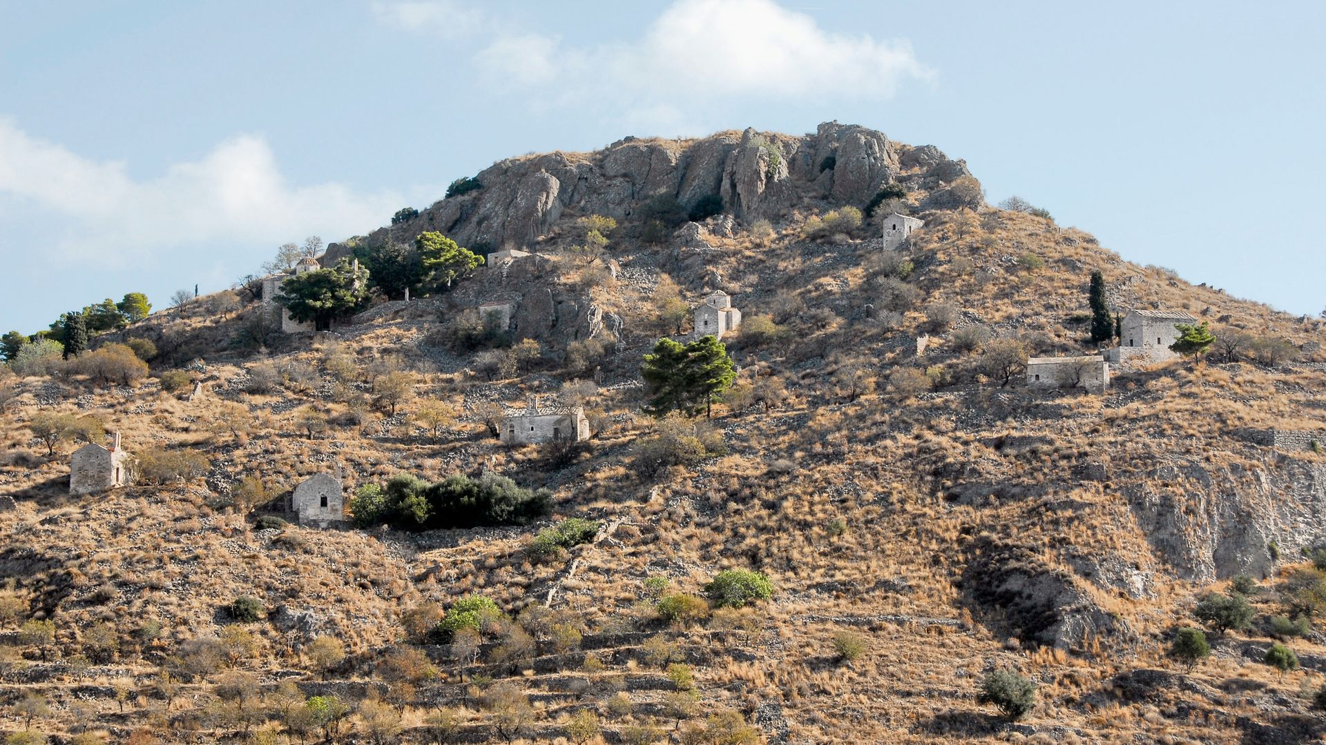 Der historische Hügel Paleochora auf Ägina