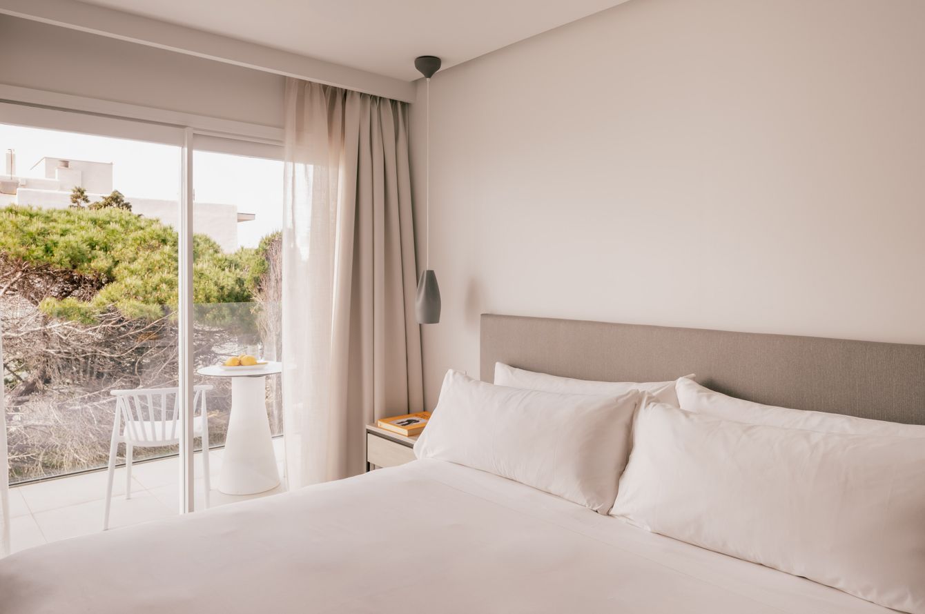 Chambre double Deluxe vue mer latérale