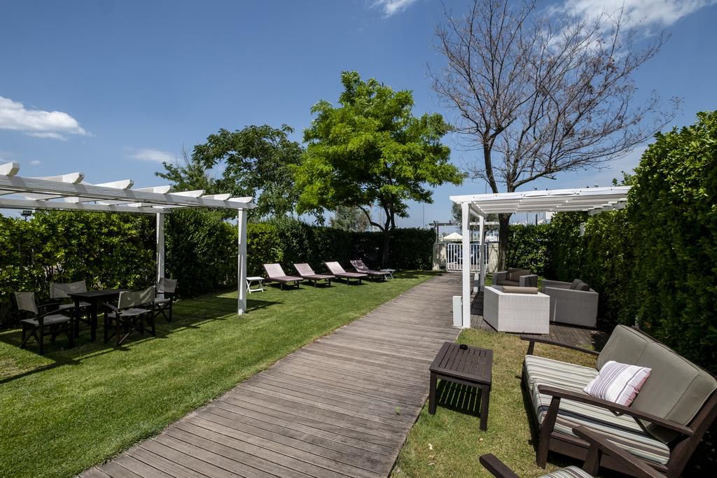 Le Rose Suite Hotel