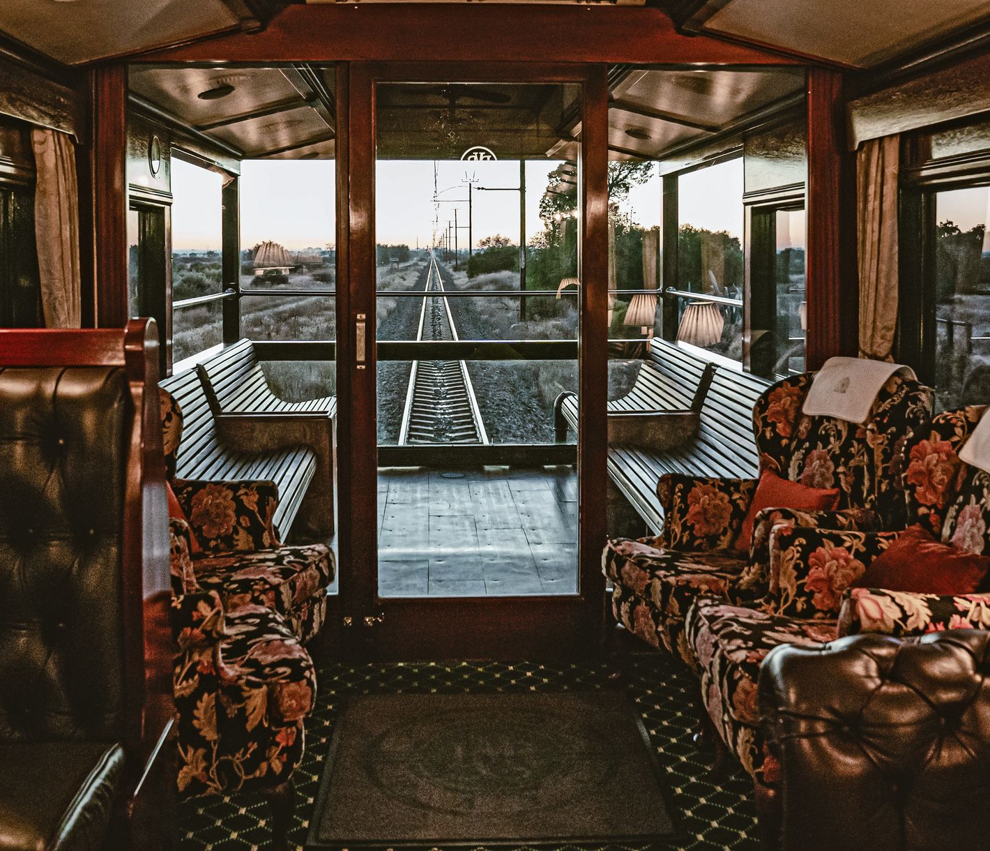 Der Panorama-Wagen mit offenem Balkon