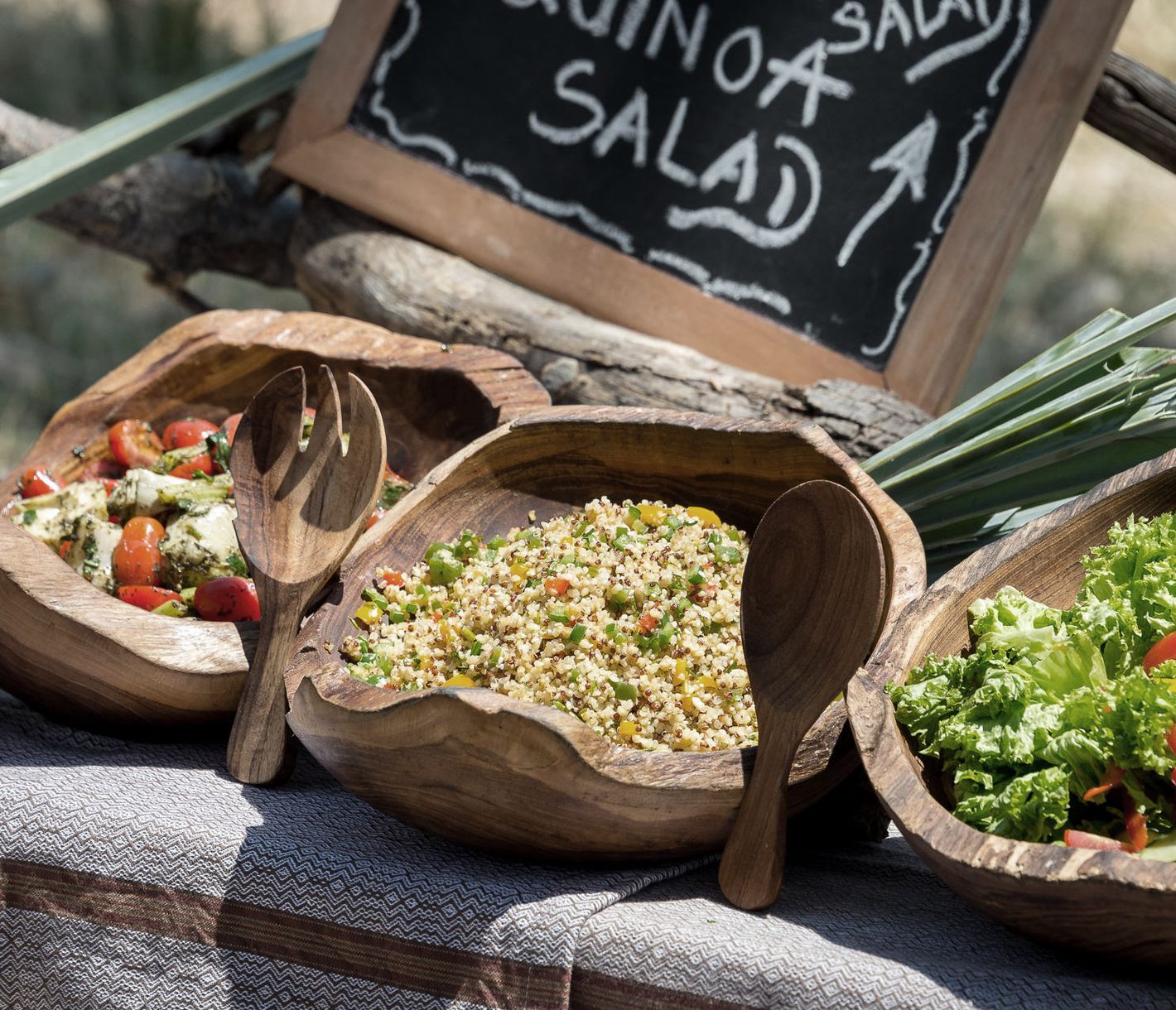 Brunchen mitten im Busch, auch das gehört zum Safarierlebnis