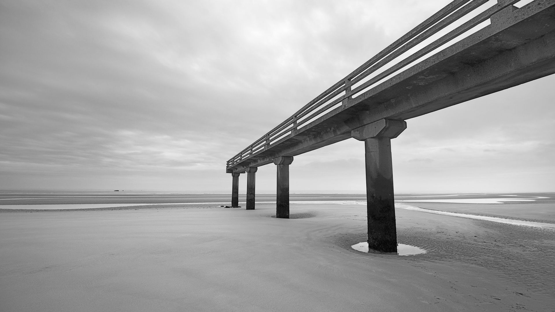 Omaha Beach: einer der Landungsstrände an der Küste der Normandie