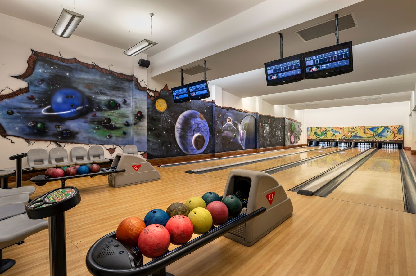 Bowling