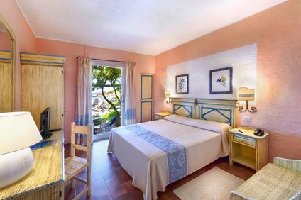 Doppelzimmer mit Pool-/Meersicht