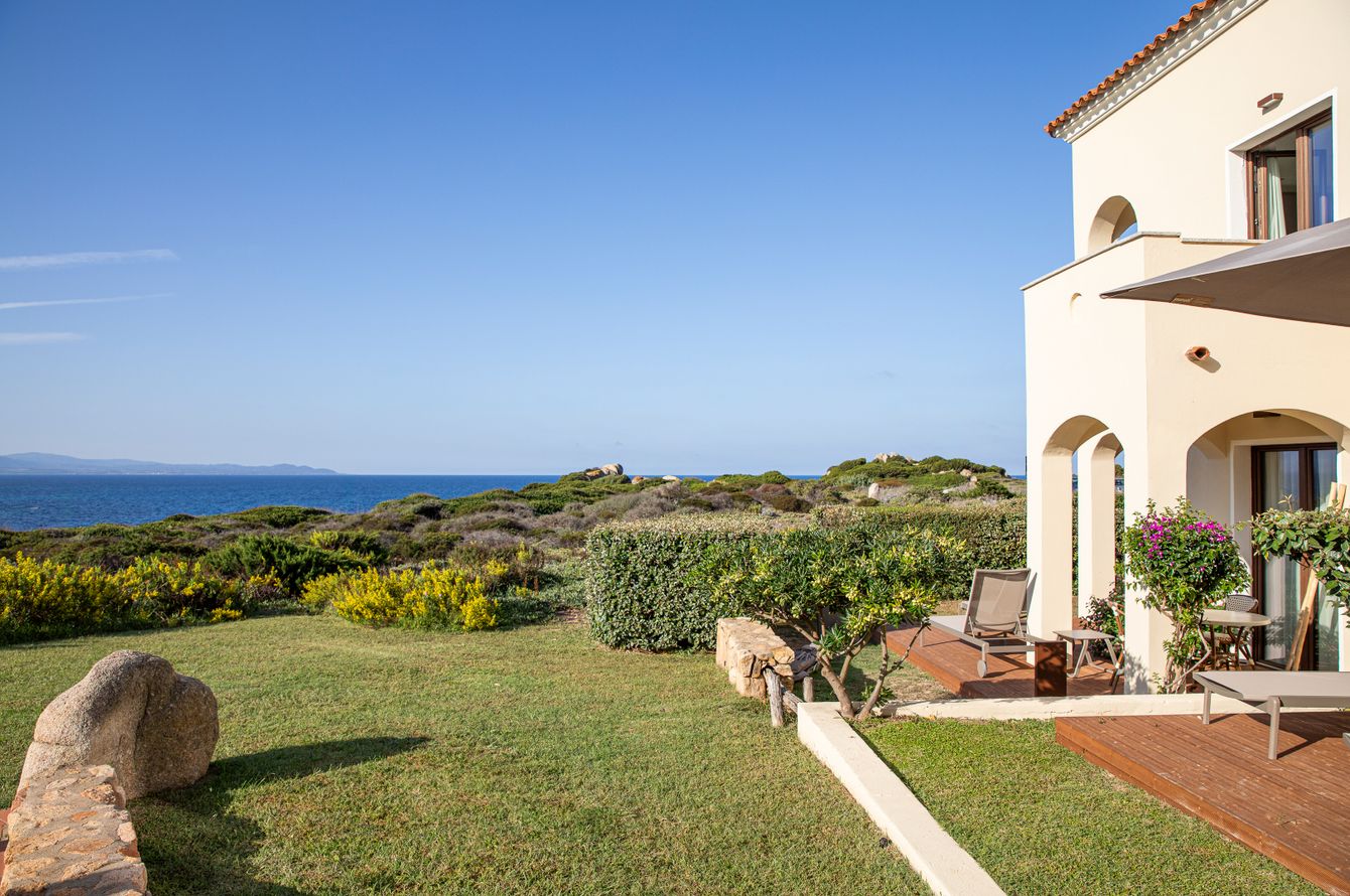 Mangia's Santa Teresa Resort, Curio Collection by Hilton
