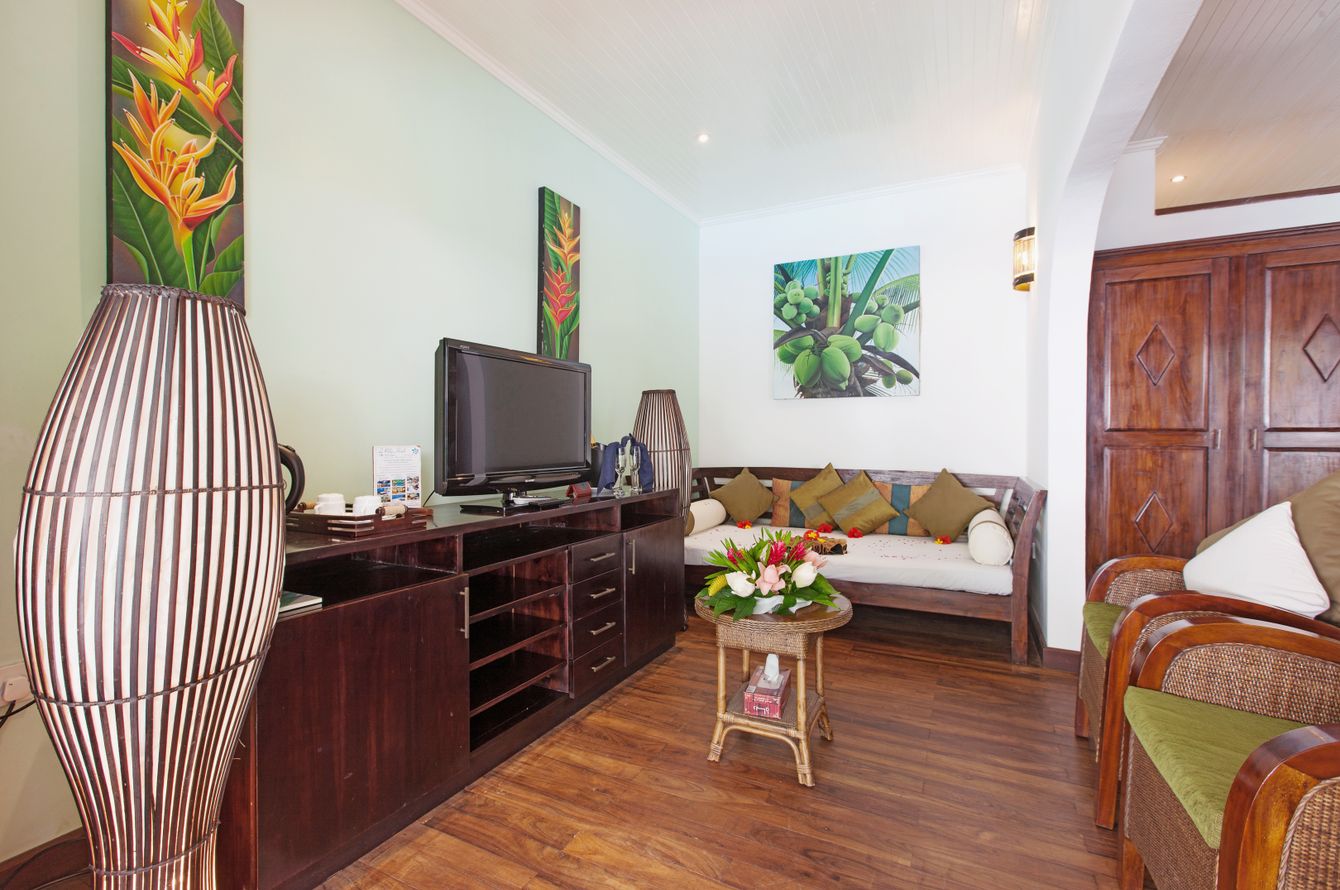Super Deluxe Suite