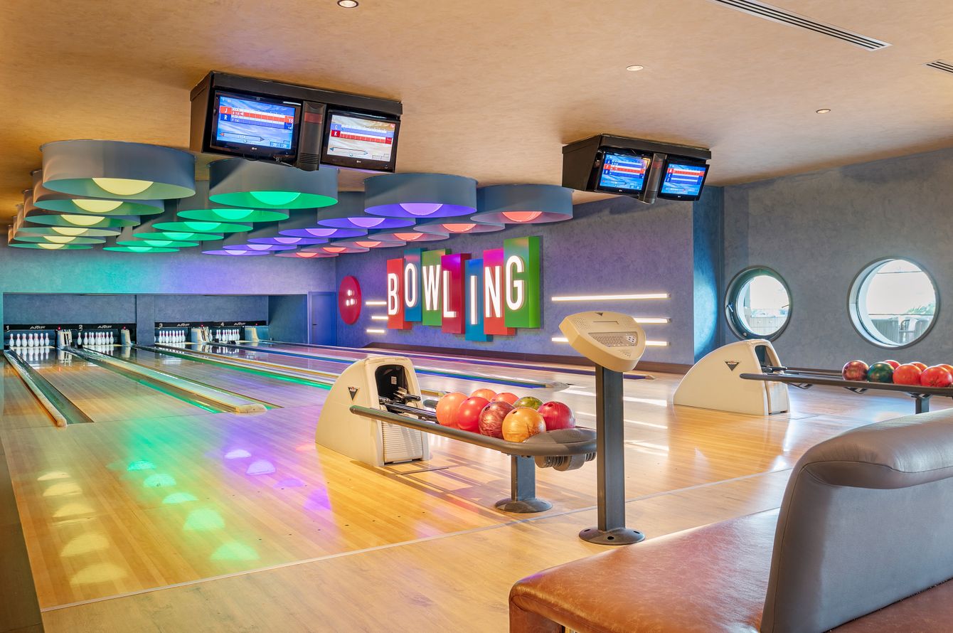 Bowling