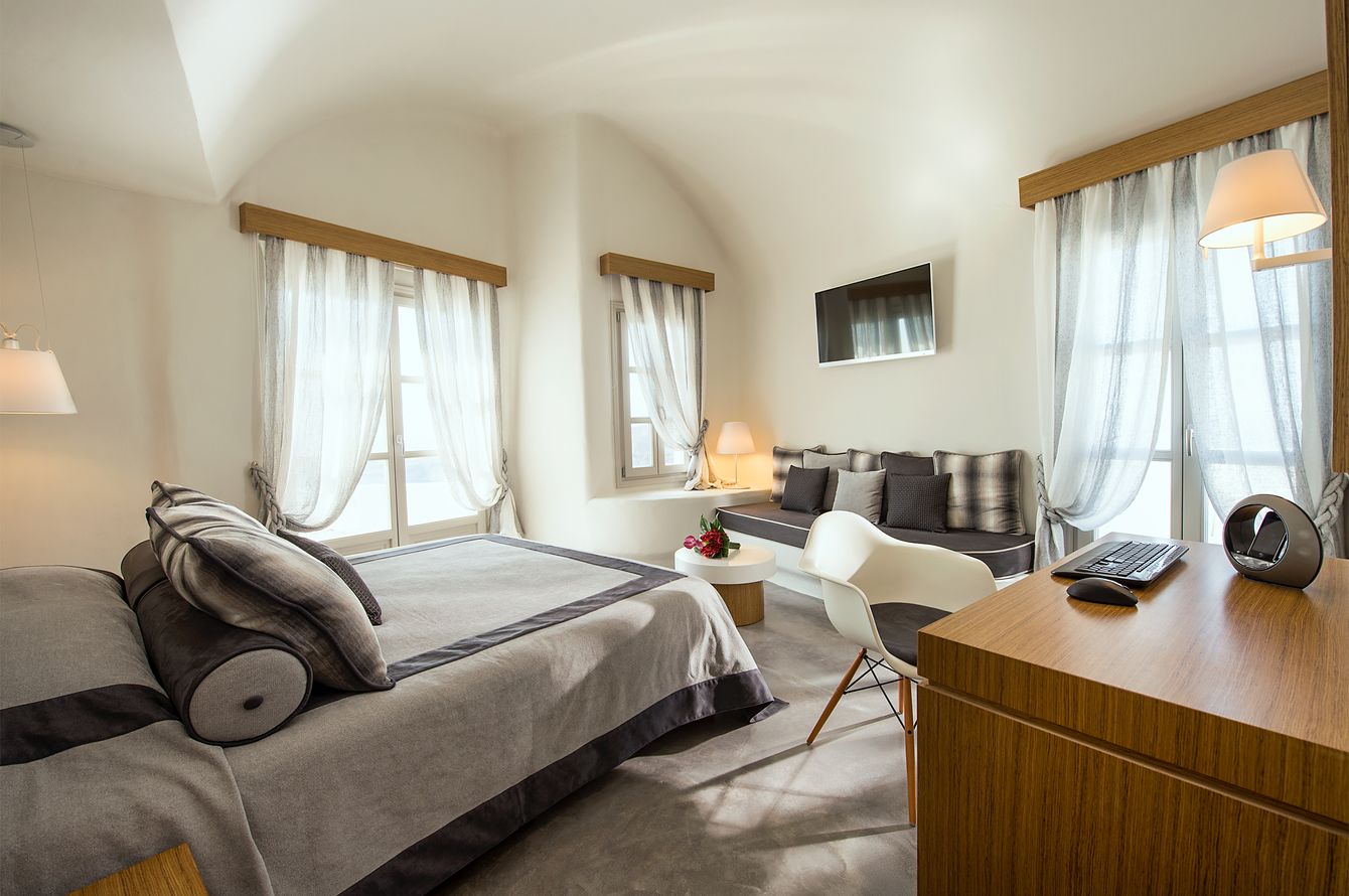 Honeymoon Suite