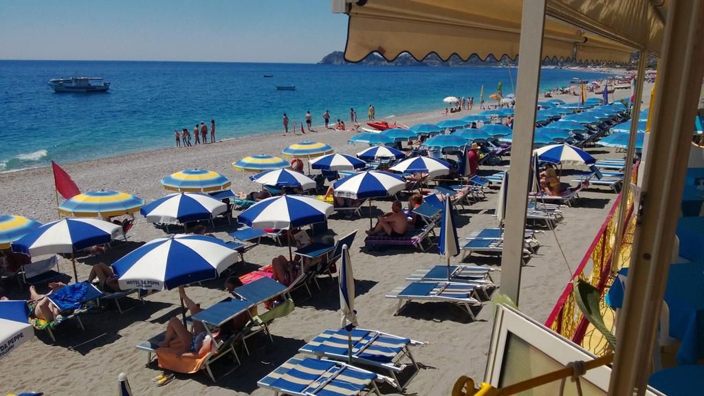 Strand