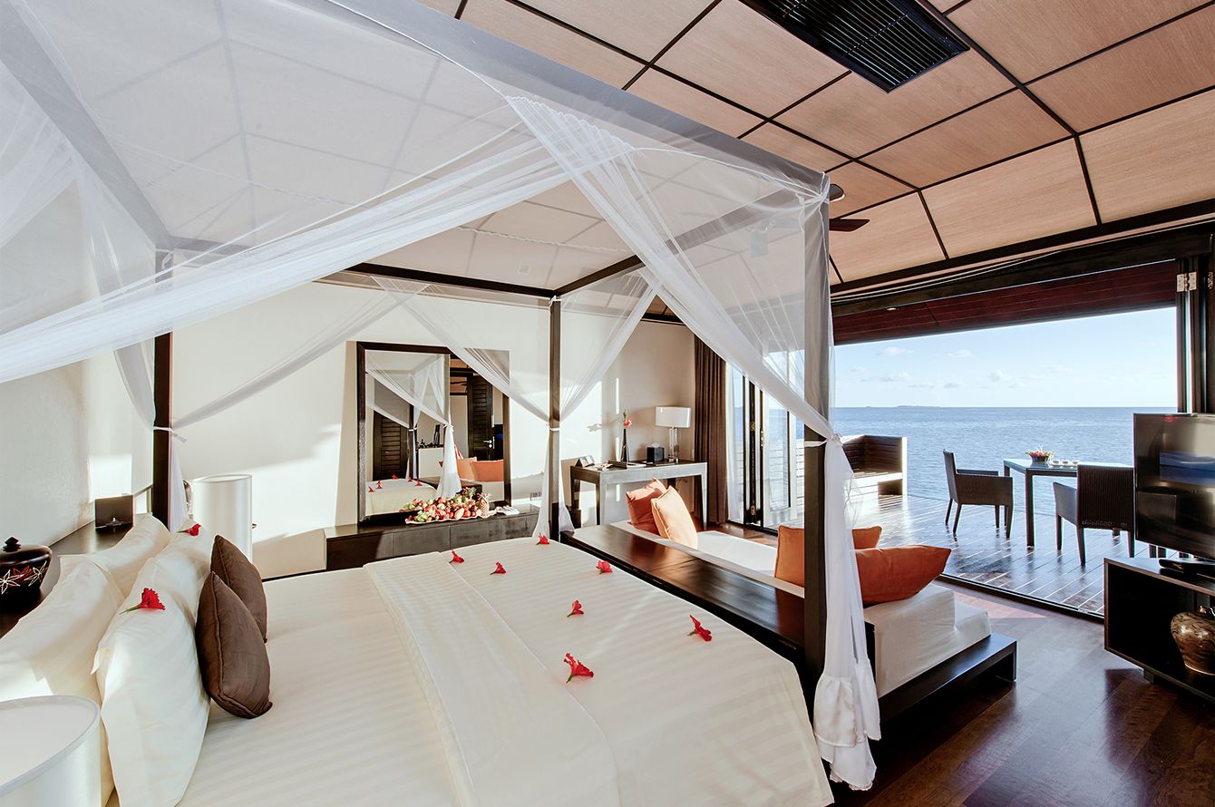 Suite Sunset Water