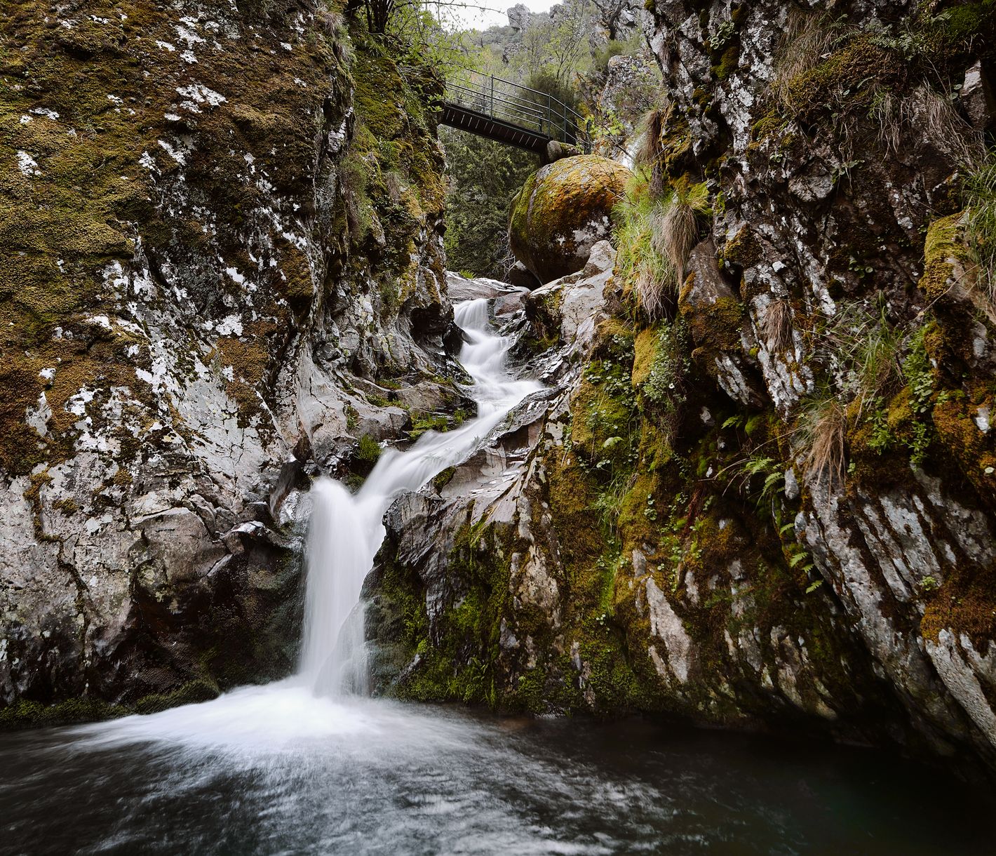 Poço do Inferno – Naturidylle in der Serra da Estrela