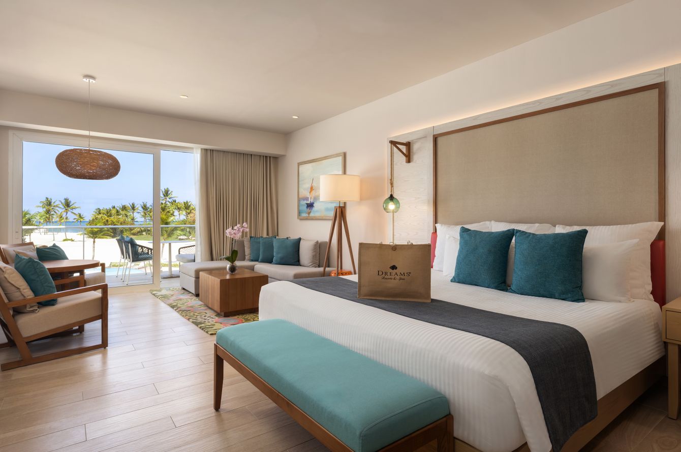 Preferred Club Junior Suite