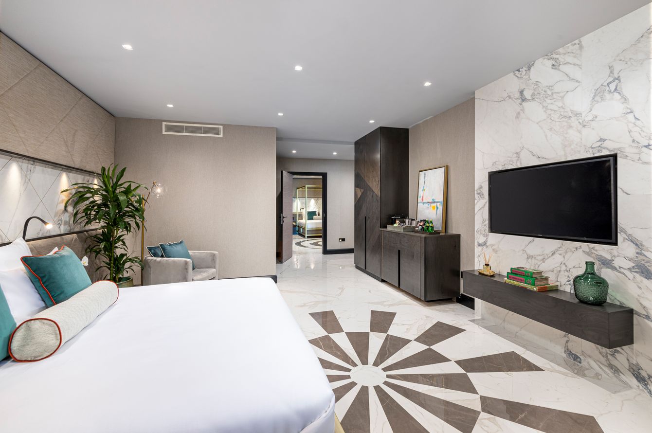 Suite Interconnecting