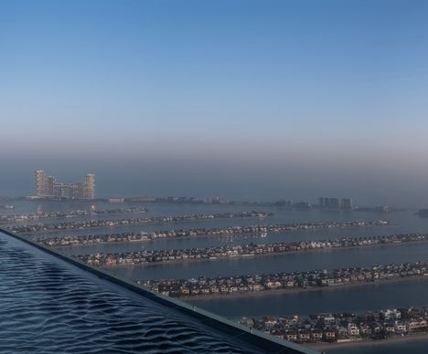 AURA Skypool – Schweben über Dubai