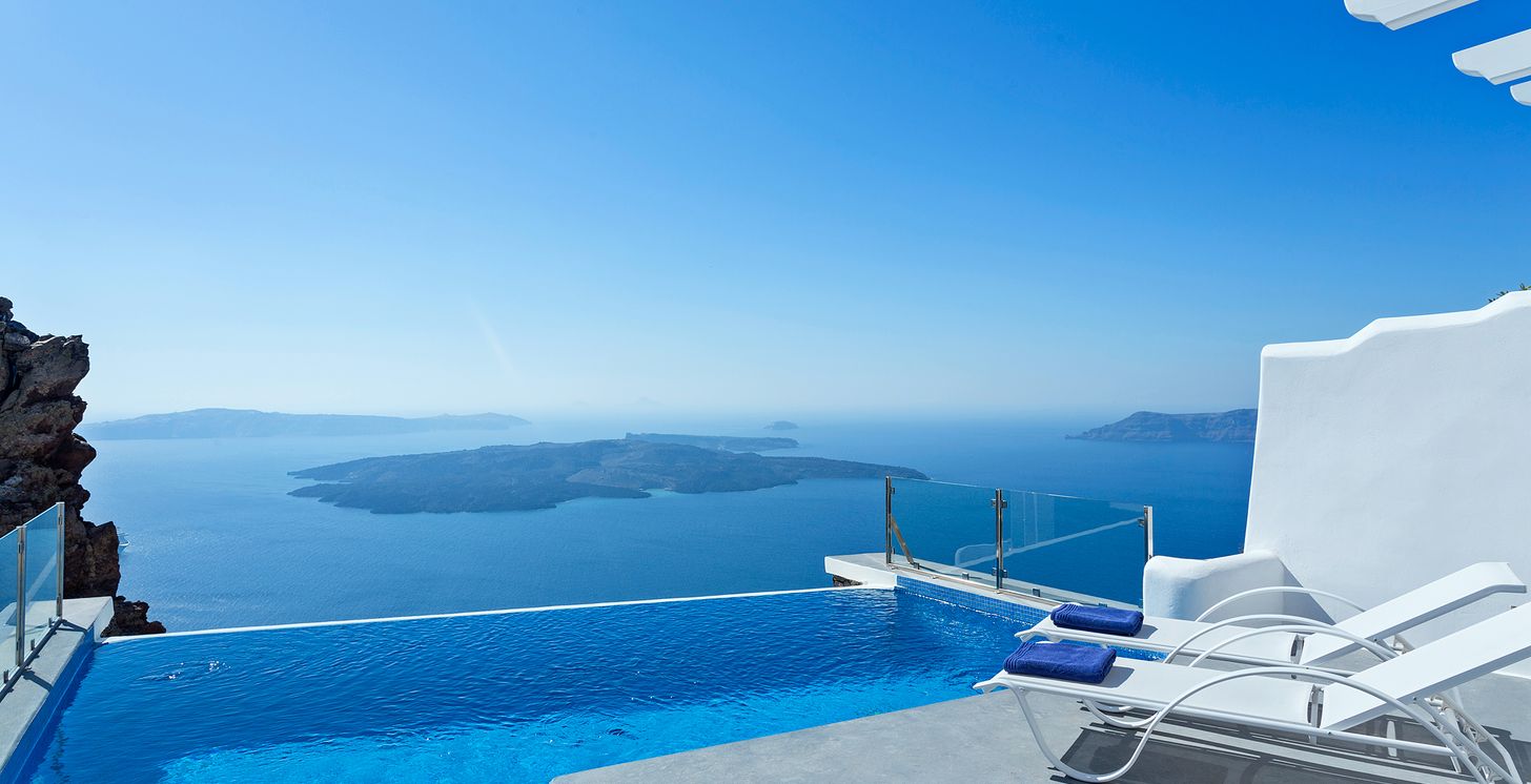 Angels Infinity Pool Suite