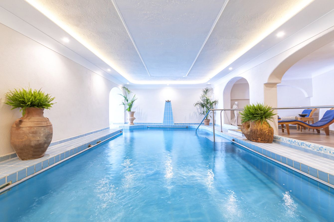 Piscine couverte