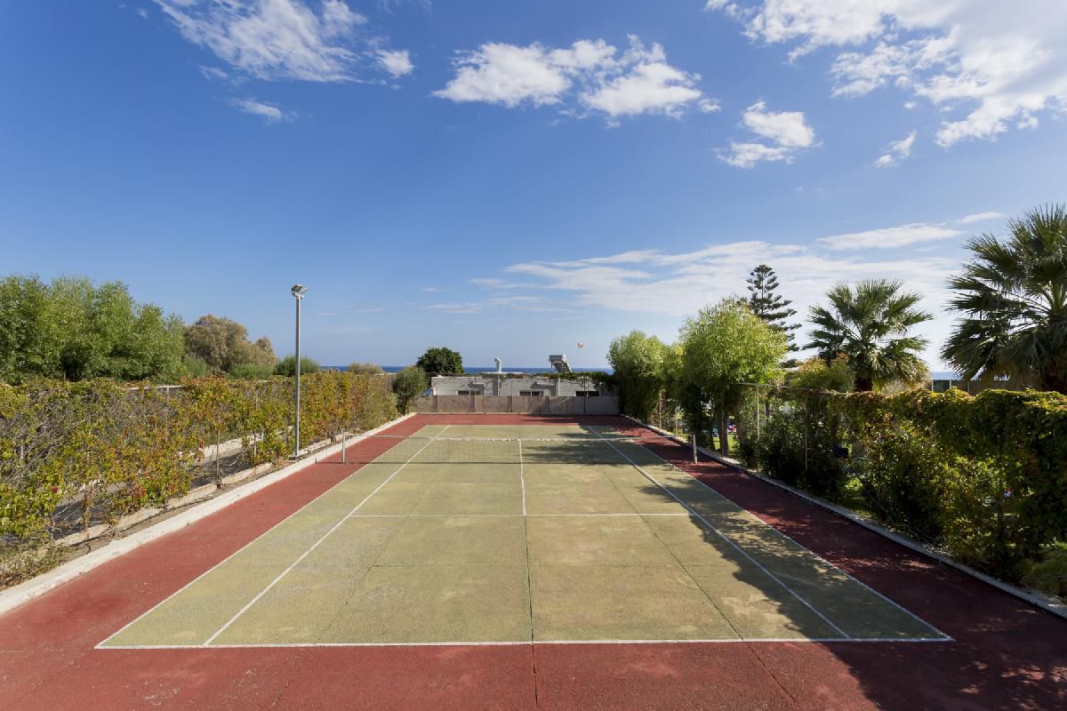 Tennis