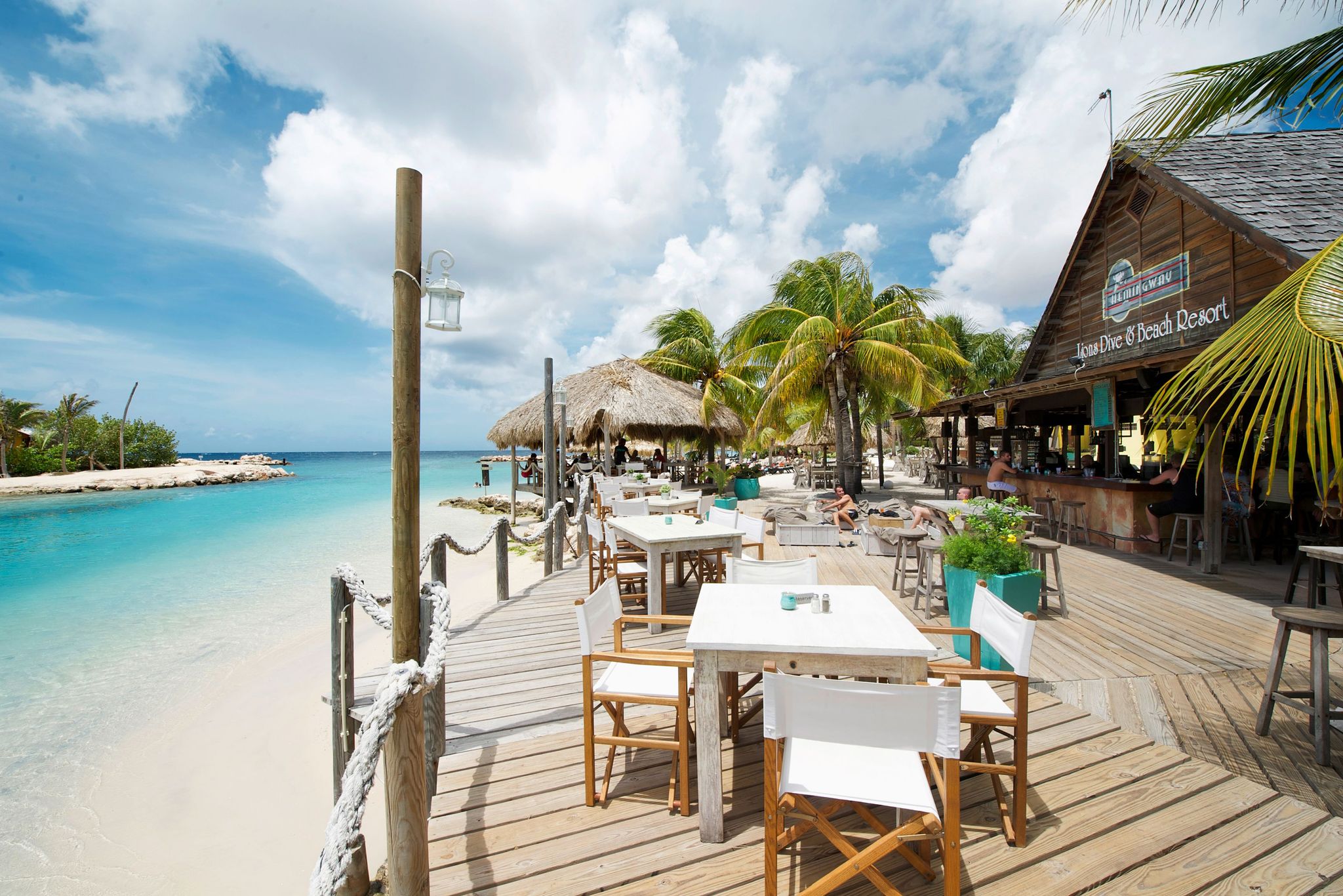 Hemingway Beach Bar & Restaurant