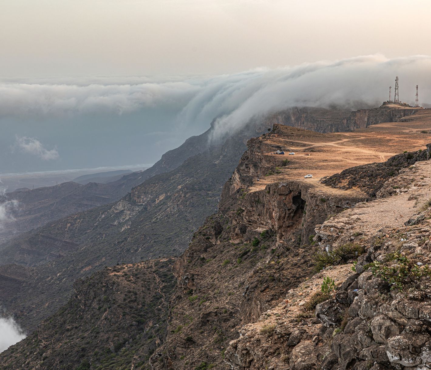 Majestätischer Jabal Samhan – Gipfel der Dhofar-Berge