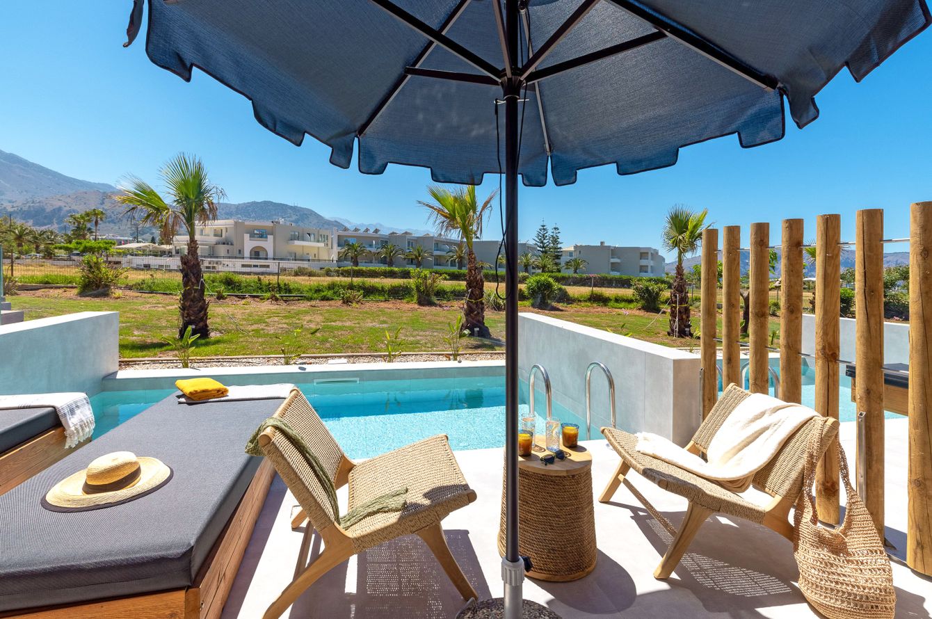 Doppelzimmer Superior mit privatem Pool