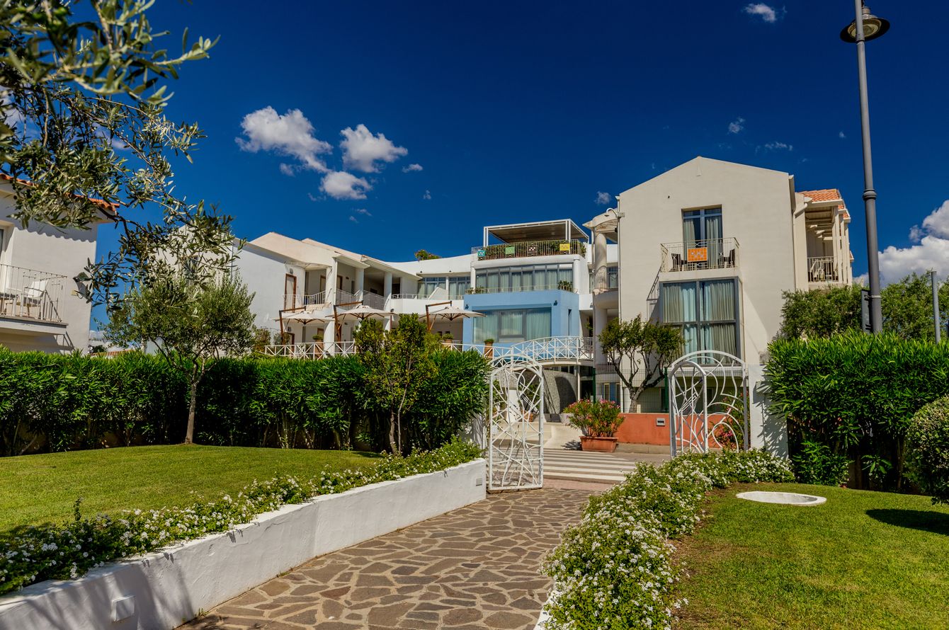 The Pelican Beach Resort & Spa - Adults Only