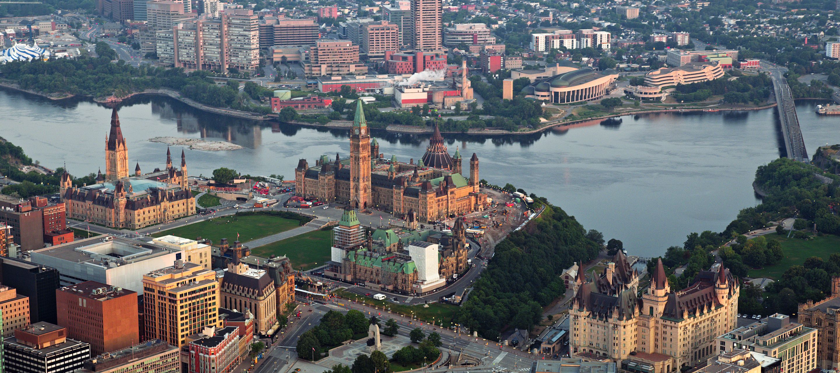 Blick auf den Parliament Hill
