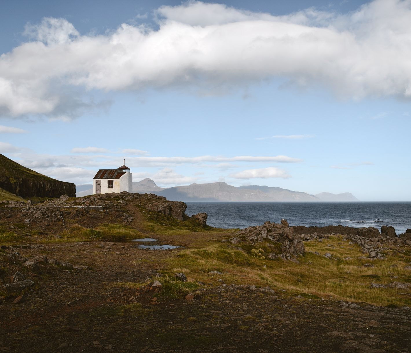 Wetterstation und Leuchtturm in den Ostfjorden