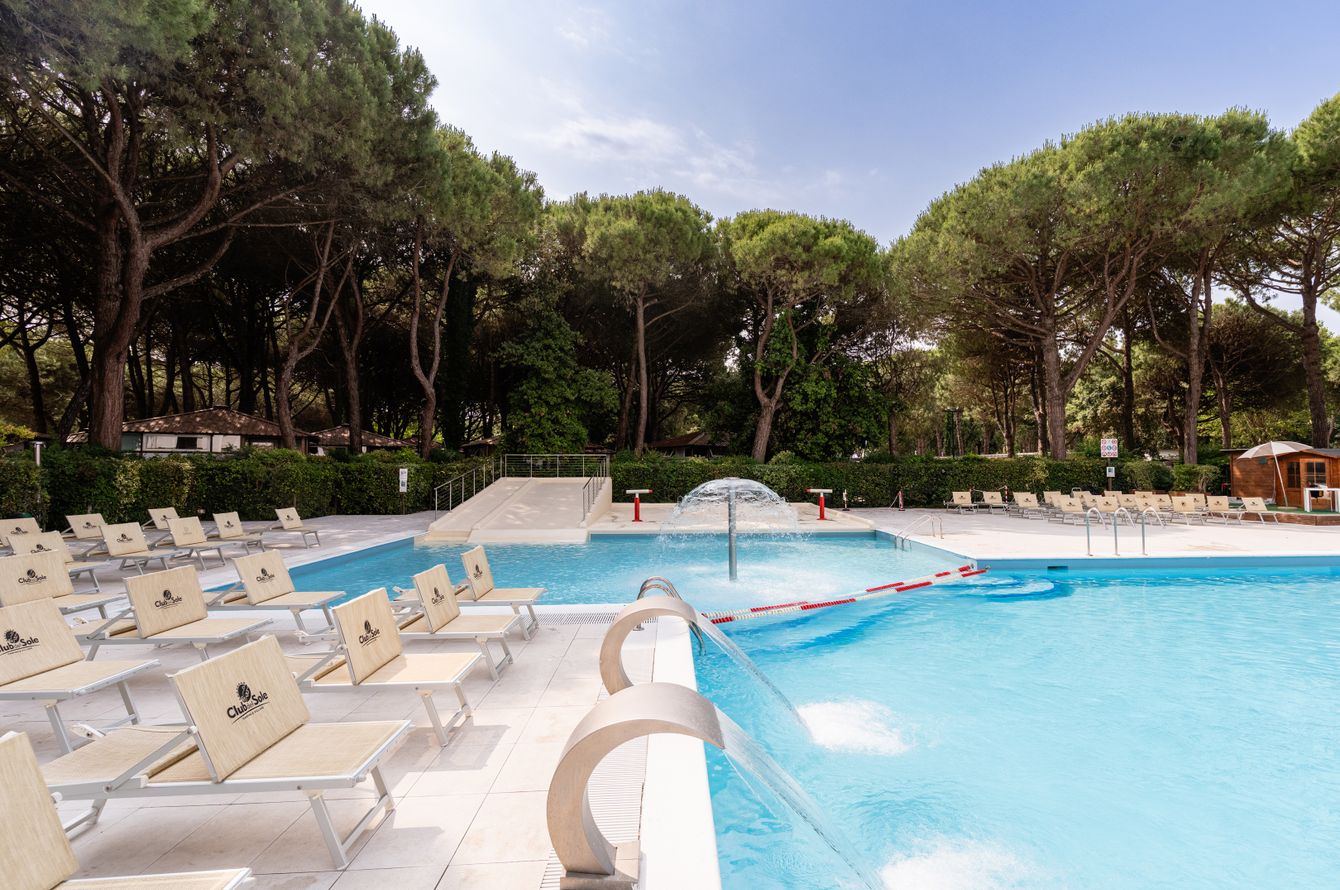 Piscine extérieure