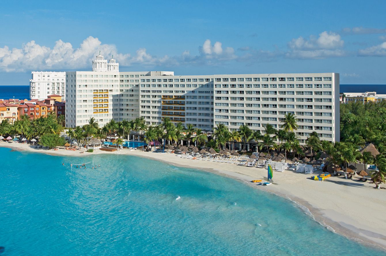Dreams Sands Cancun Resort & Spa
