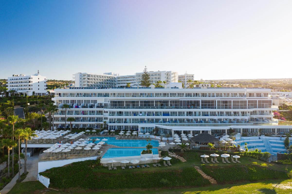Atlantica SunGarden Beach