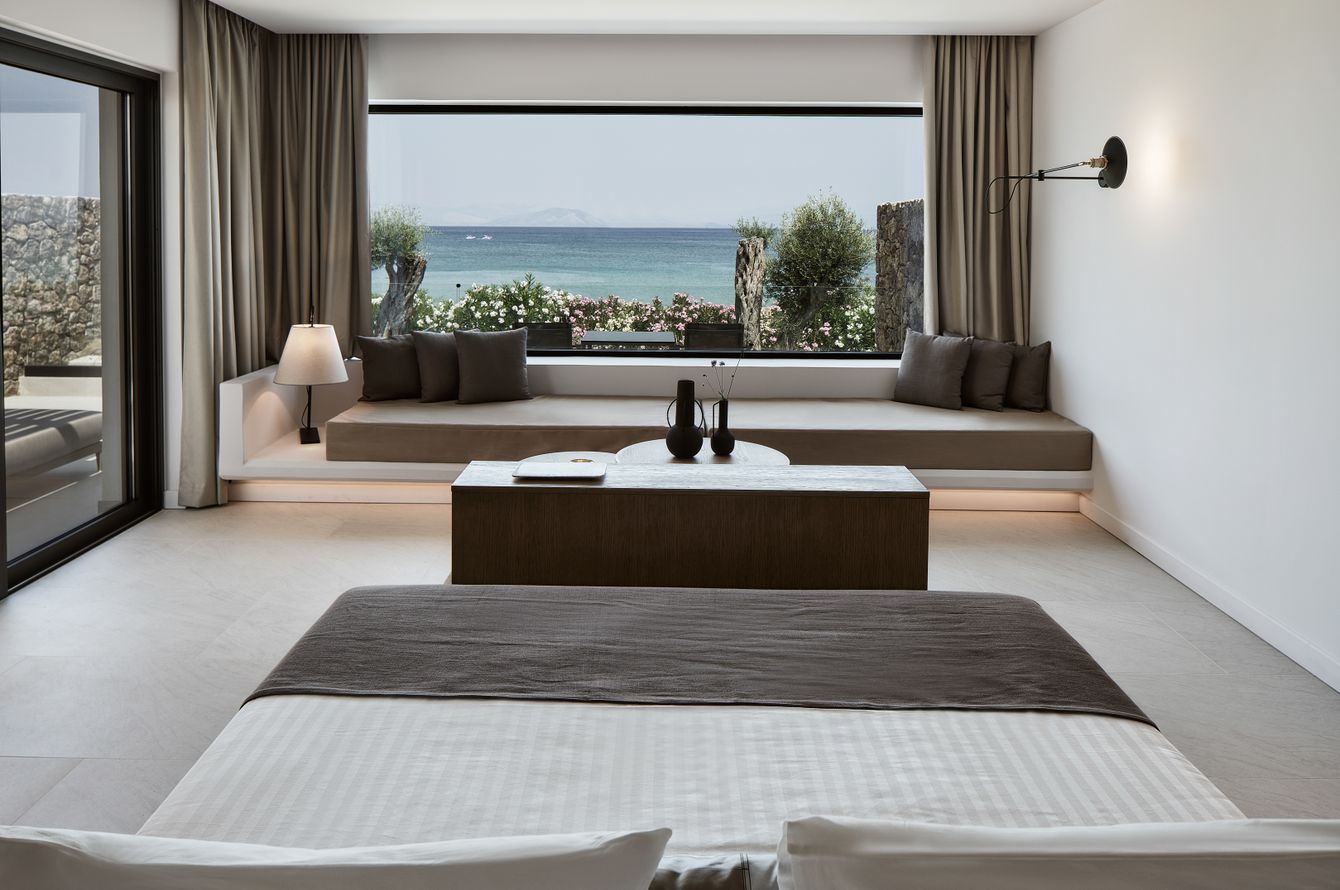 Riviera Suite