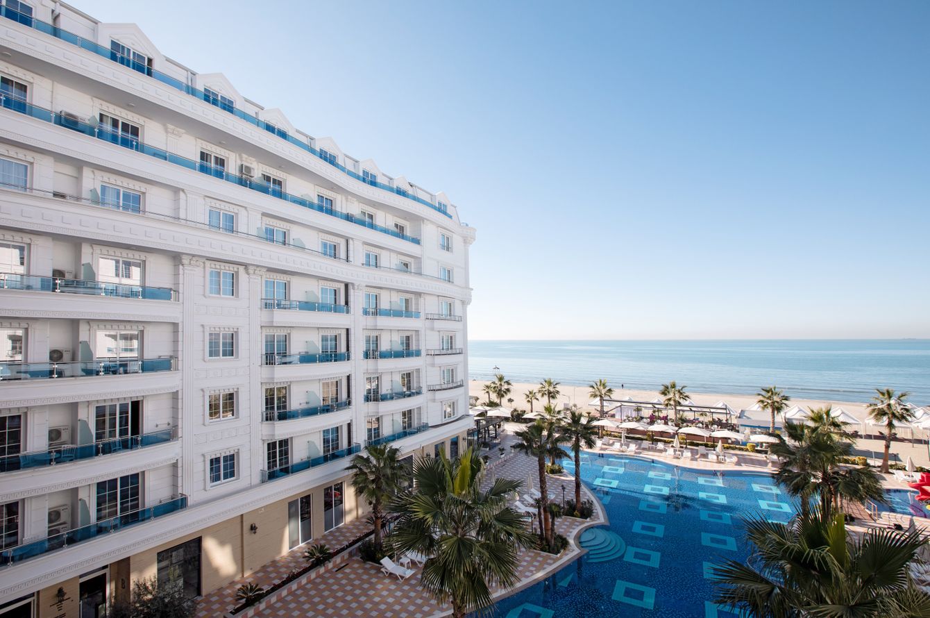 Grand Blue Fafa Resort