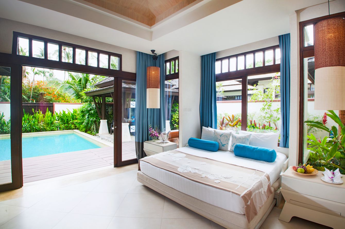 Villa Pool