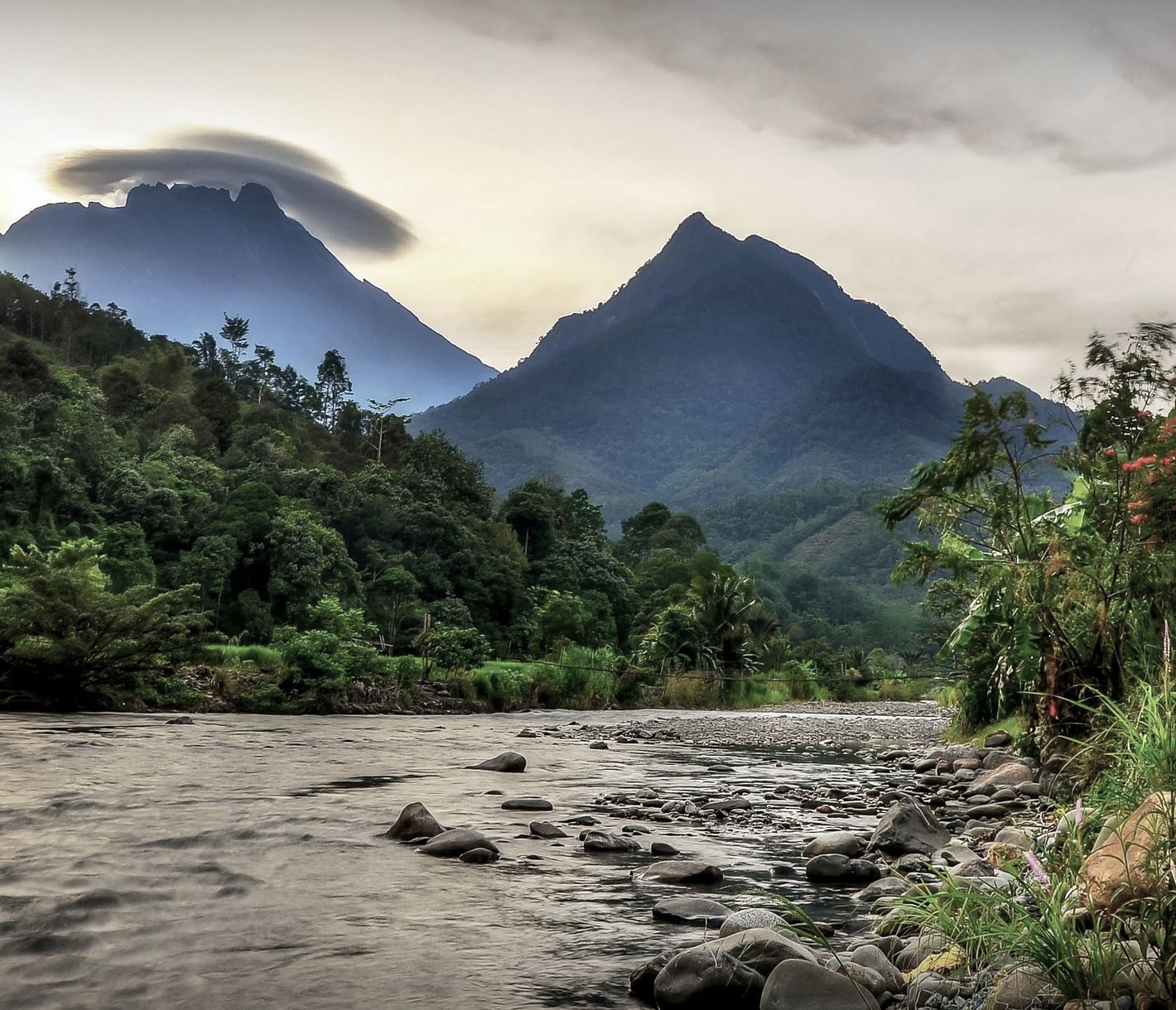 Majestätischer Mount Kinabalu