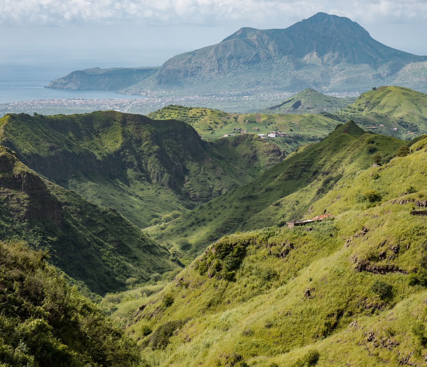 Bienvenue dans le coeur vers de l'île de Santiago : la Serra Malagueta !