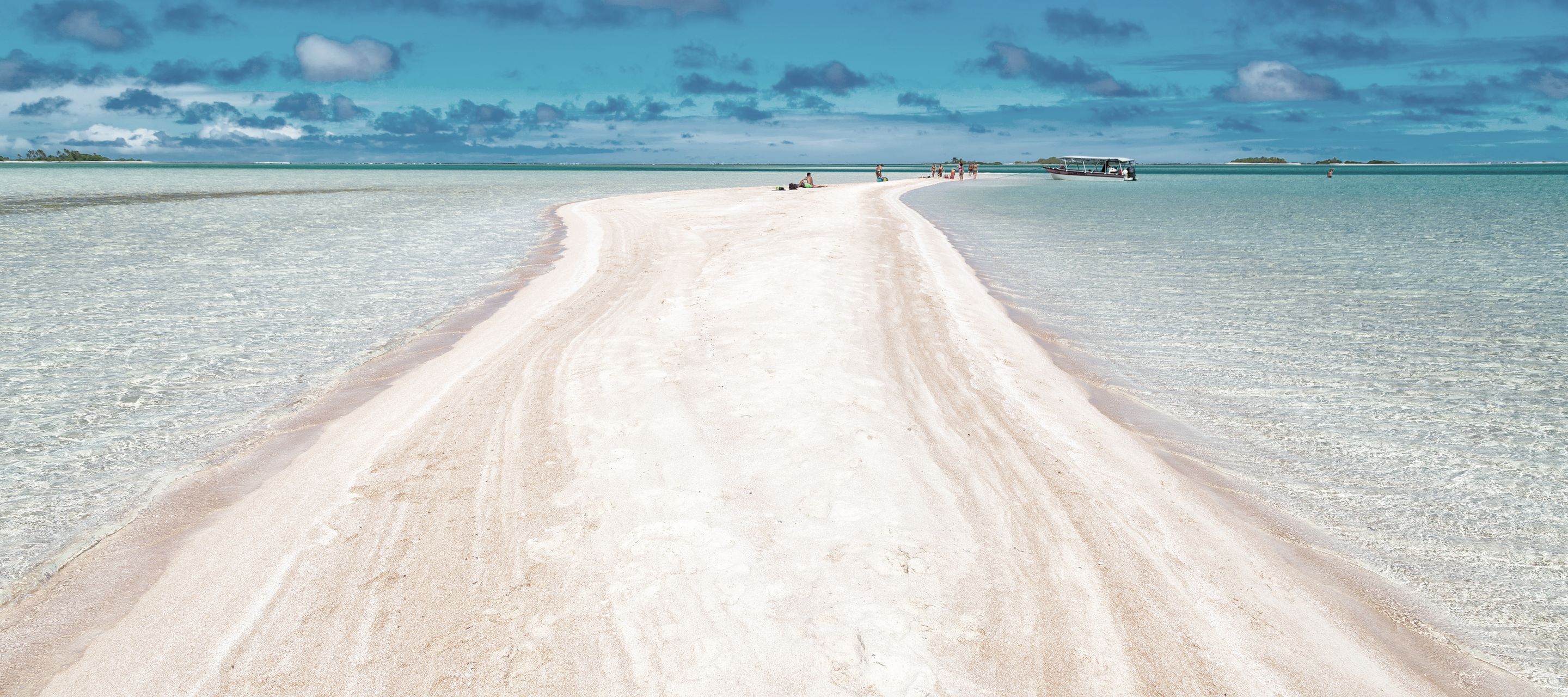 Un passage à Rangiroa et son sable rose.