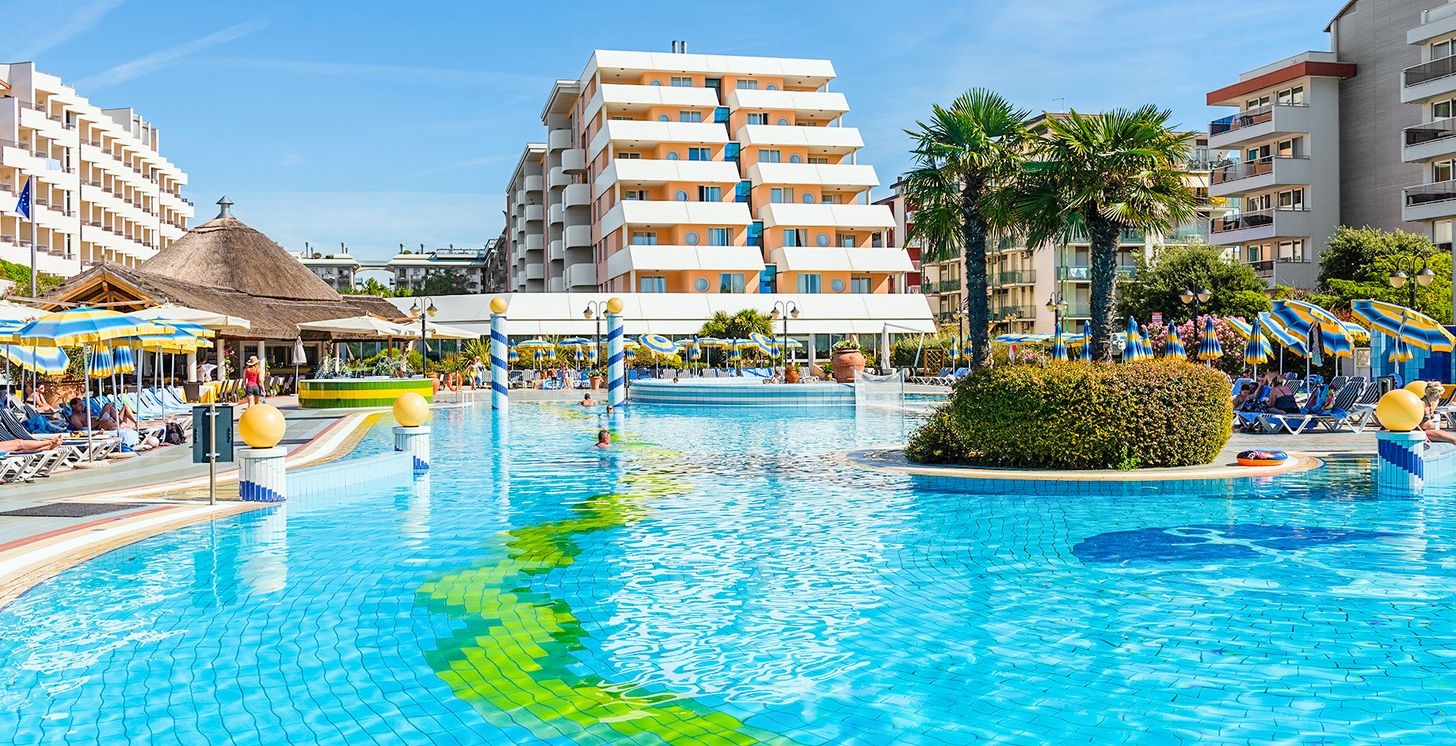 Aparthotel Holiday