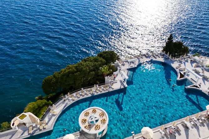 Piscine extérieure