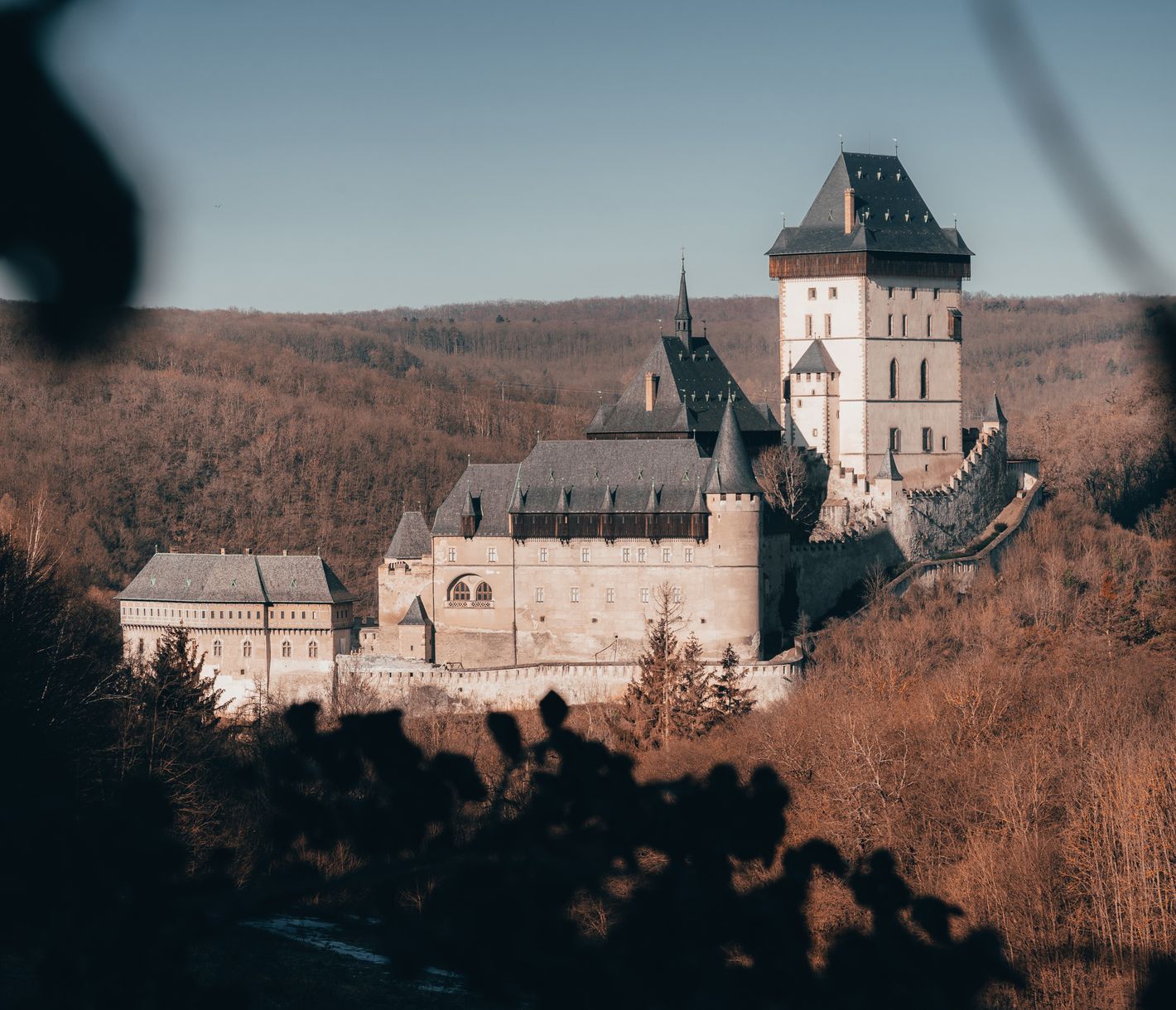 Karlstejn-Schloss, eine imposante gotische Festung