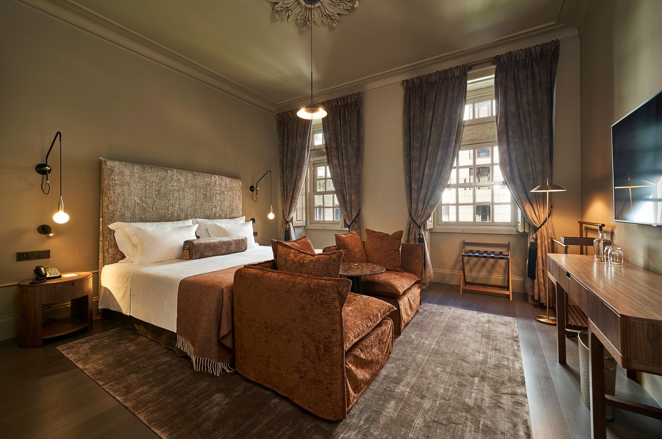 Palace Room