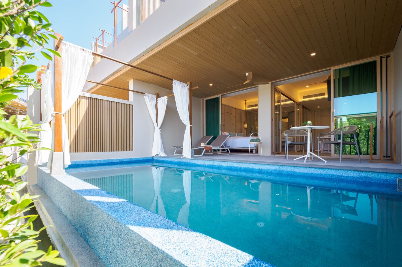 Suite Pool