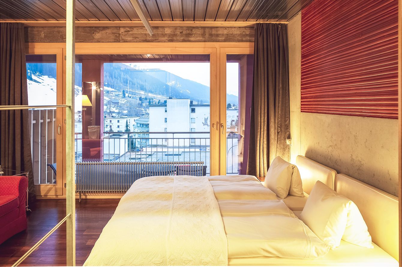 Doppelzimmer Deluxe / © Davos Klosters Mountains
