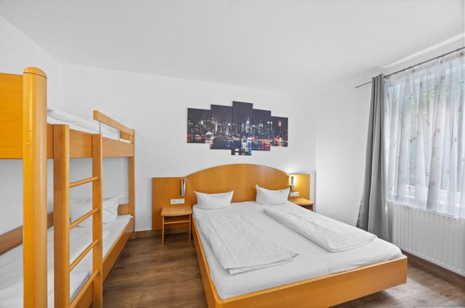 Vierbettzimmer